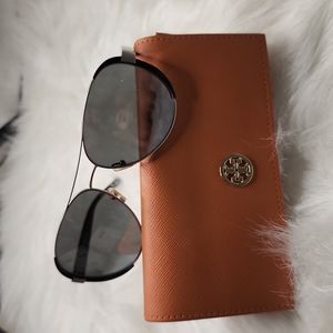 Tory burch